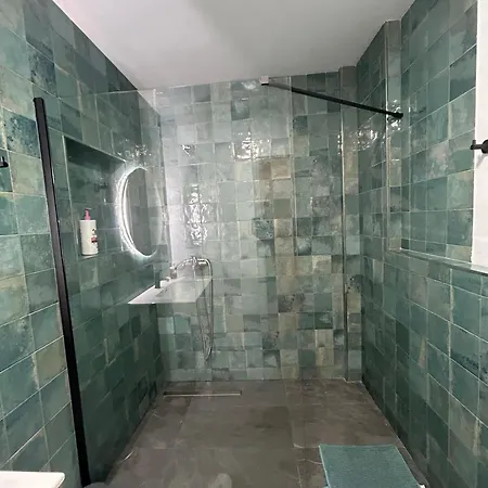 52 New Wifi 60 M2 * Торремолинос
